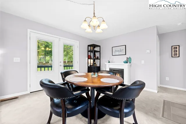 $599,900 | 132 Carlton Circle, Blowing Rock, NC 28605