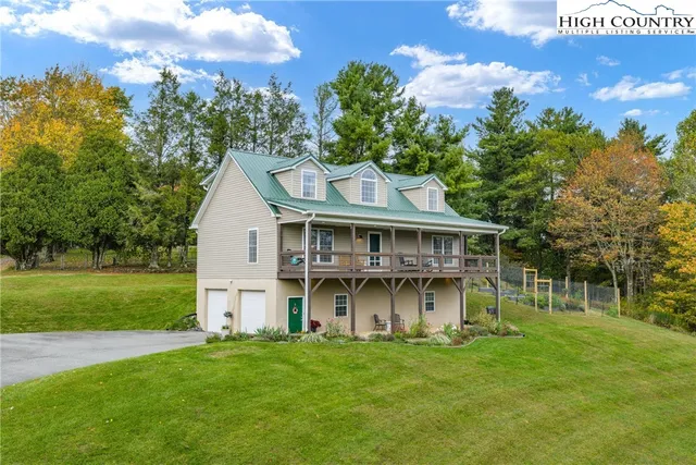 $599,900 | 132 Carlton Circle, Blowing Rock, NC 28605