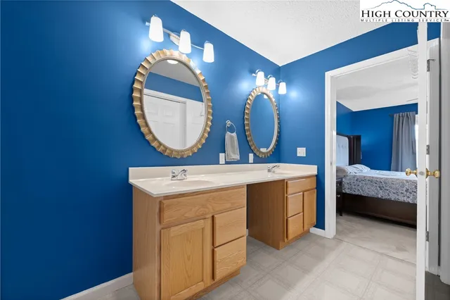 $599,900 | 132 Carlton Circle, Blowing Rock, NC 28605