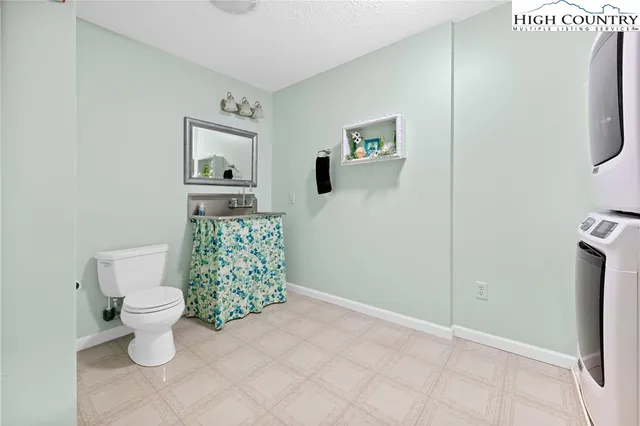 $599,900 | 132 Carlton Circle, Blowing Rock, NC 28605