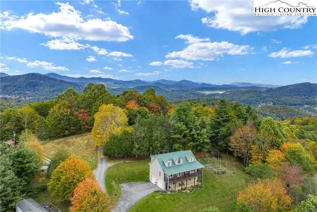 $599,900 | 132 Carlton Circle, Blowing Rock, NC 28605