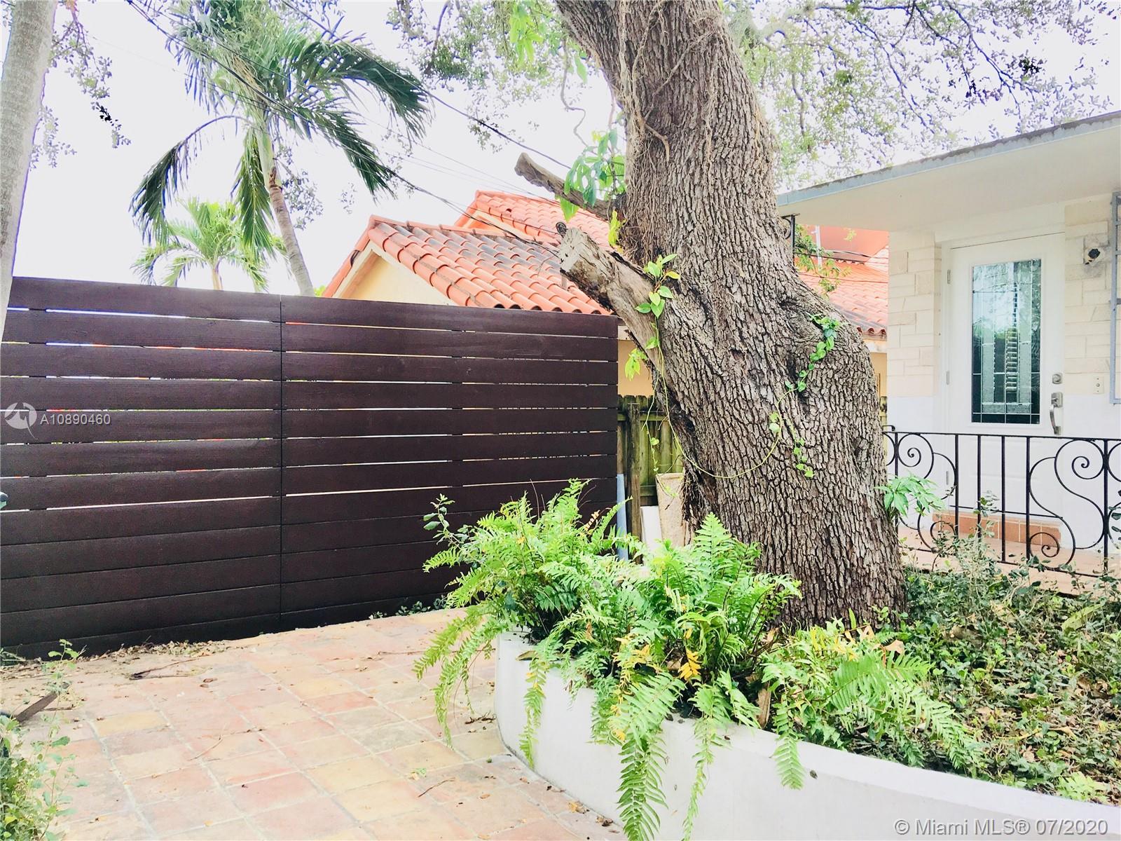 310 Southwest 34th Avenue, Unit 310 Miami, FL 33135 - Photo 3 of 18 a plant that is in front of a house