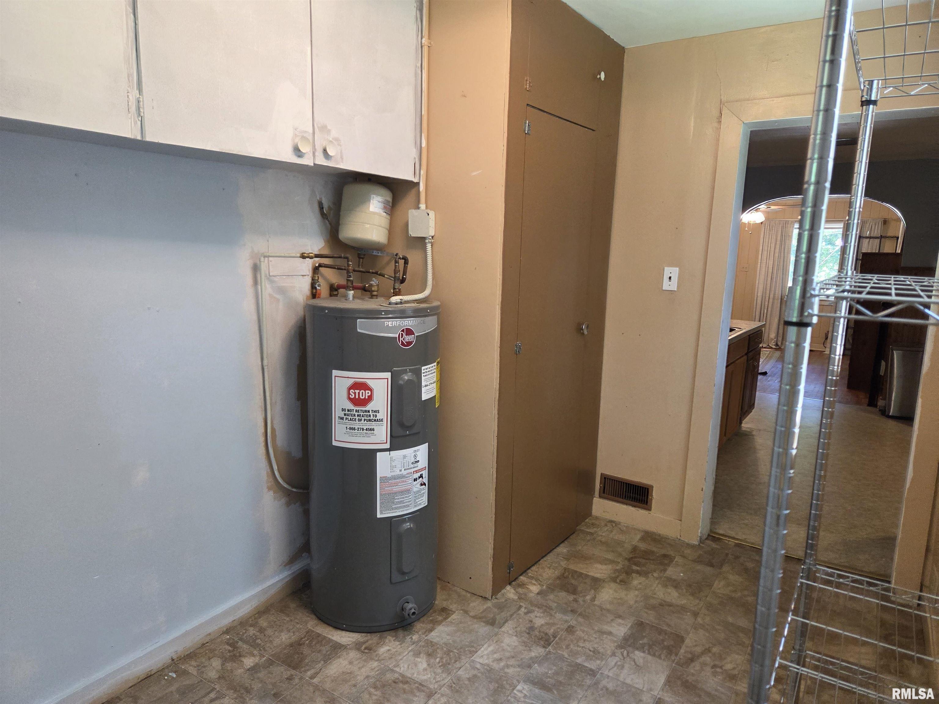 308 South Bonham Street Macomb, IL 61455 - Photo 24 of 24