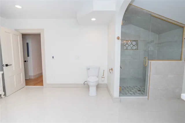 $2,150,000 | 400 Angell Street, Providence, RI 02906