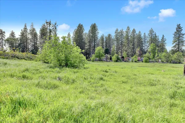 $499,000 | 190 Upper Slate Creek Road, Grass Valley, CA 95945
