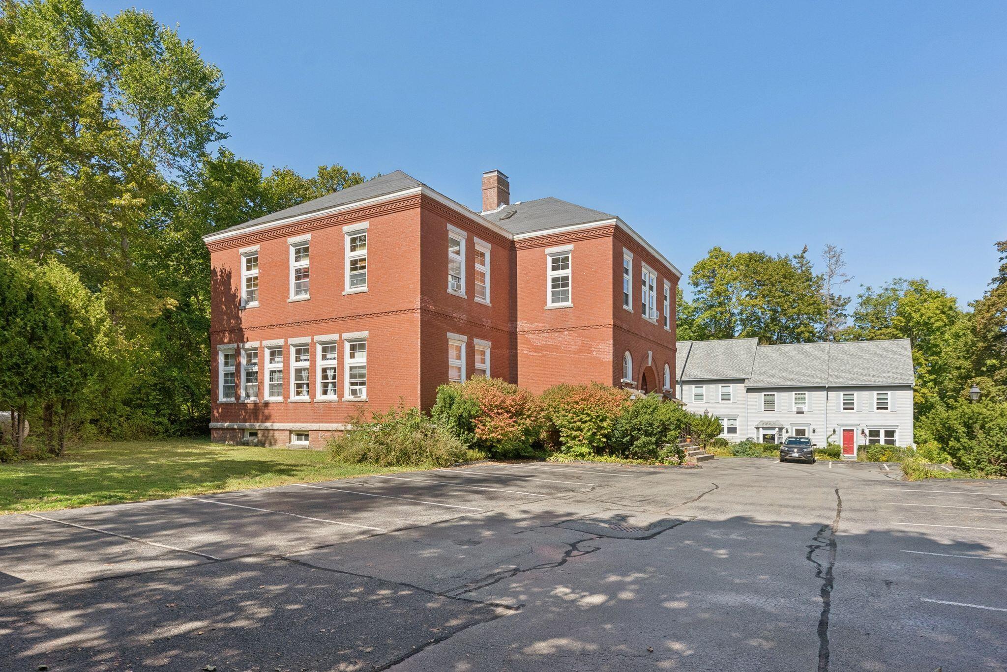 85 Middle Street, Unit 10 Hallowell, ME 04347 - Photo 28 of 29 13_DSC07271