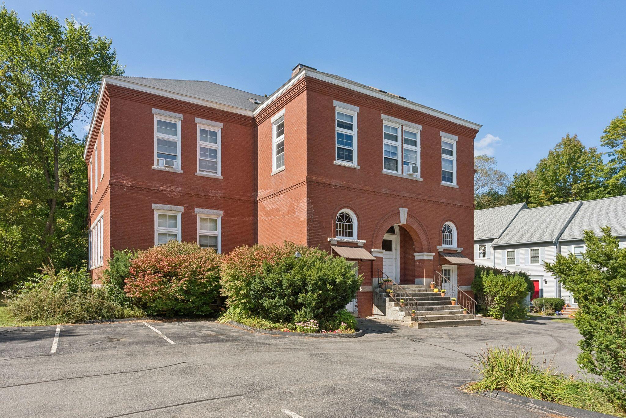 85 Middle Street, Unit 10 Hallowell, ME 04347 - Photo 6 of 29 3_DSC07261