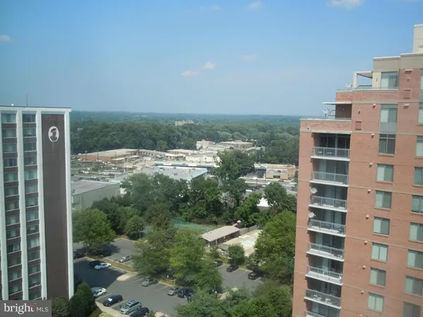 a view of buildings