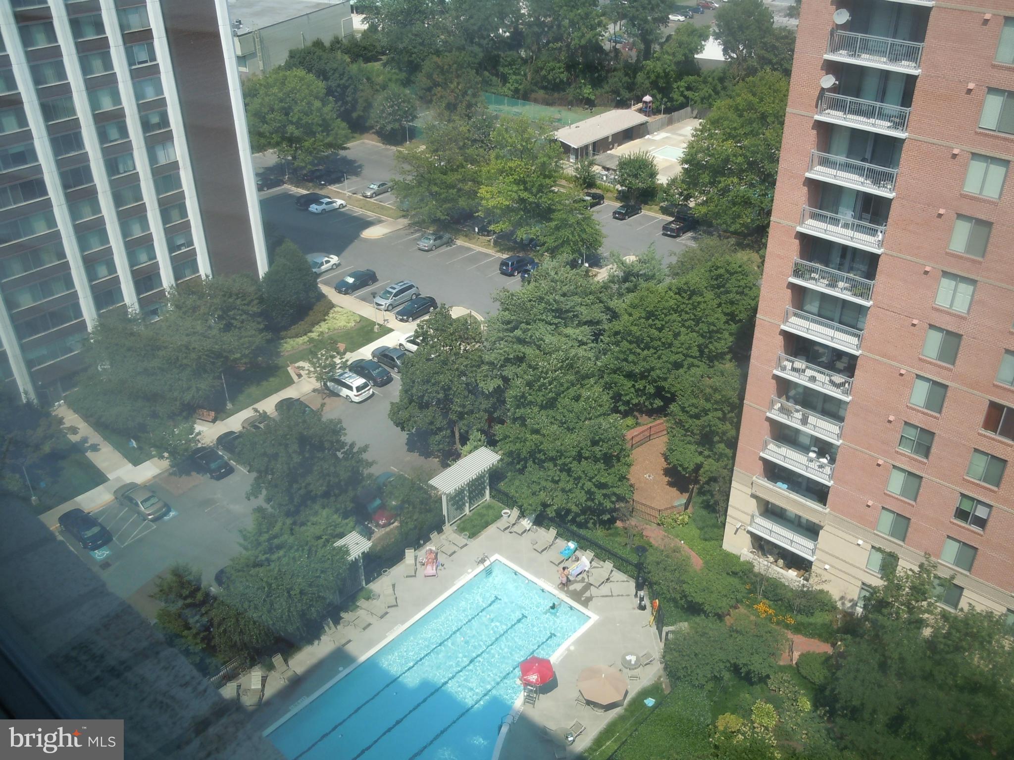 11710 Old Georgetown Road, Unit 1524 North Bethesda, MD 20852 - Photo 12 of 12 EXTERIOR POOL