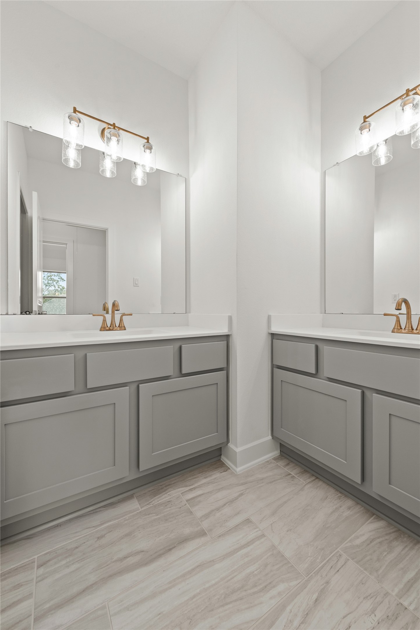 601 Buckaroo Drive Georgetown, TX 78633 - Photo 16 of 24 Representative image. Features, specifications, selections and colors may vary.