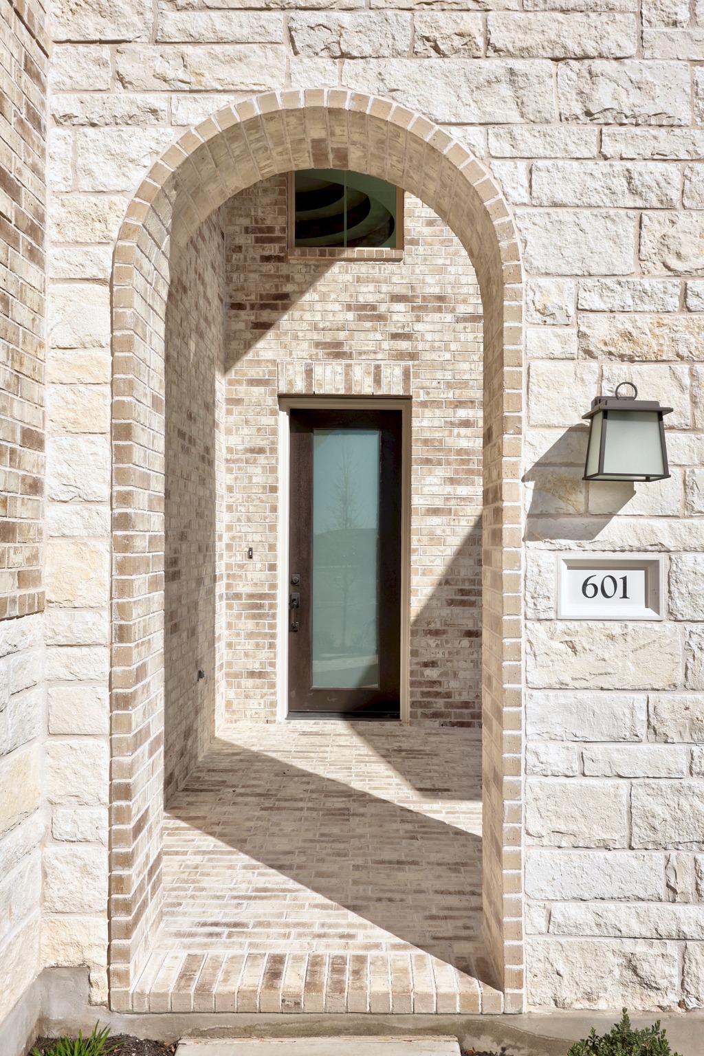 601 Buckaroo Drive Georgetown, TX 78633 - Photo 2 of 30