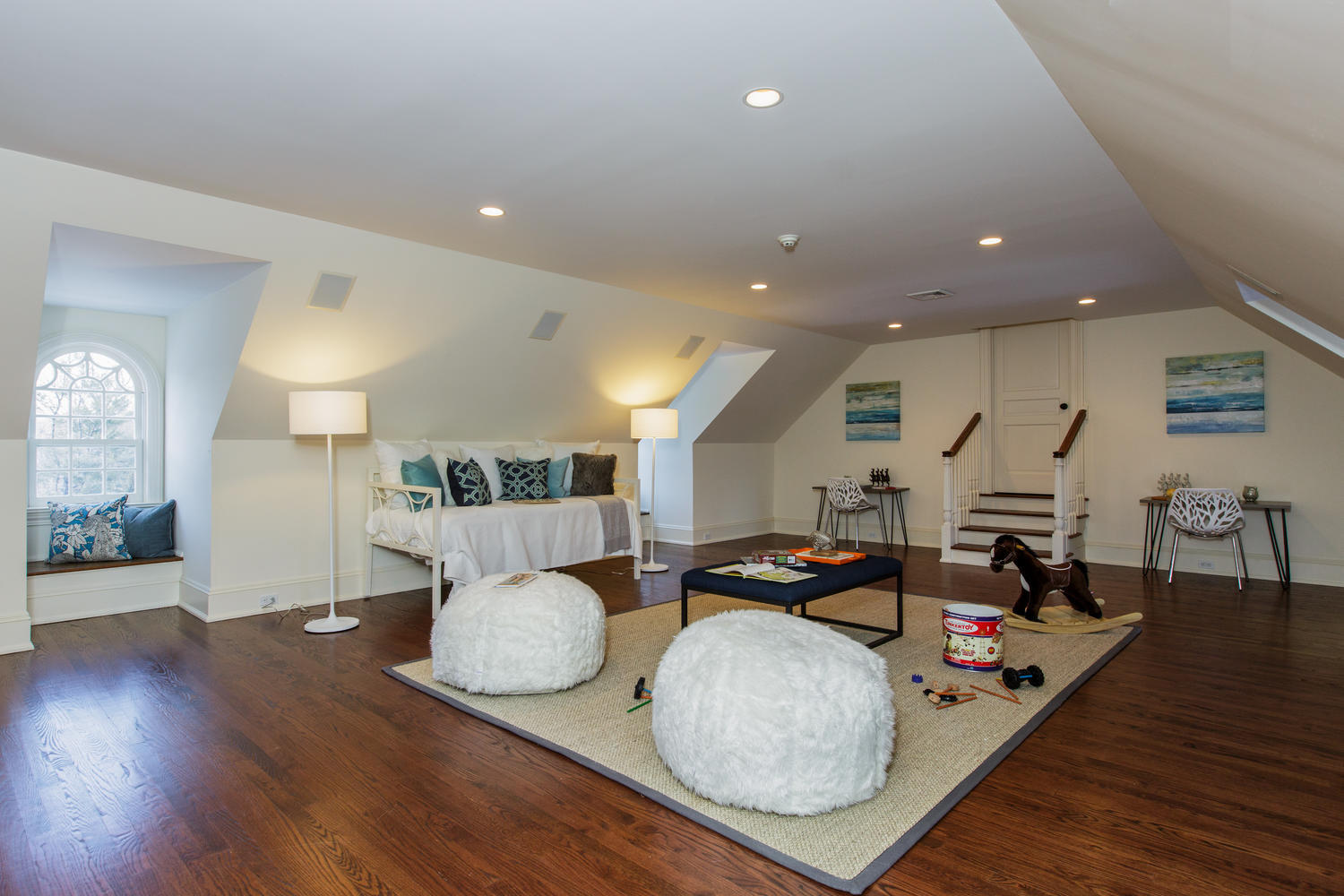 705 West Road New Canaan, CT 06840 - Photo 24 of 35 3rd Floor Playroom