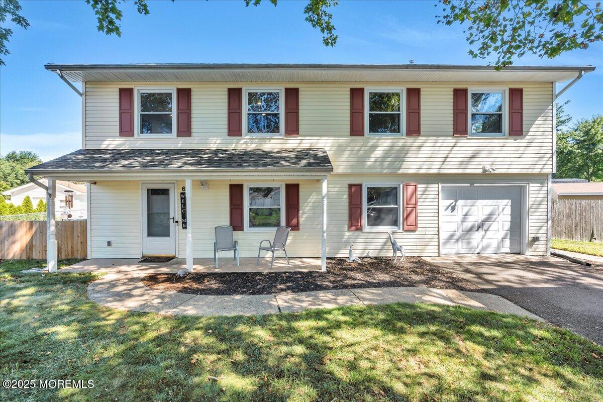 6 Reno Court Barnegat, NJ 08005 - Photo 2 of 35 a front view of a house