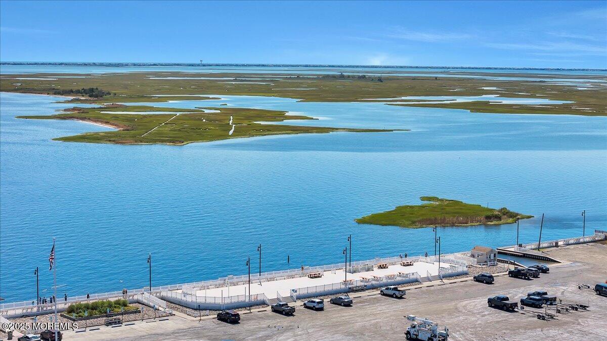 6 Reno Court Barnegat, NJ 08005 - Photo 29 of 35 a view of a room with an ocean