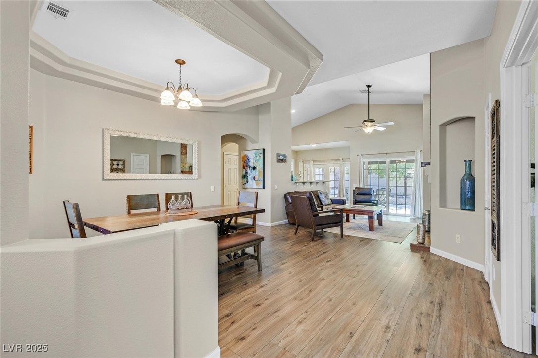 301 Treehouse Court Henderson, NV 89012 - Photo 4 of 48