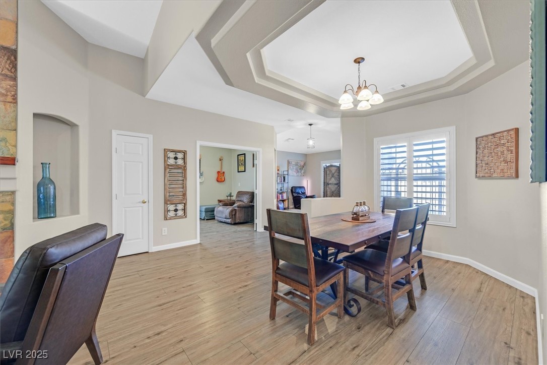 301 Treehouse Court Henderson, NV 89012 - Photo 7 of 48