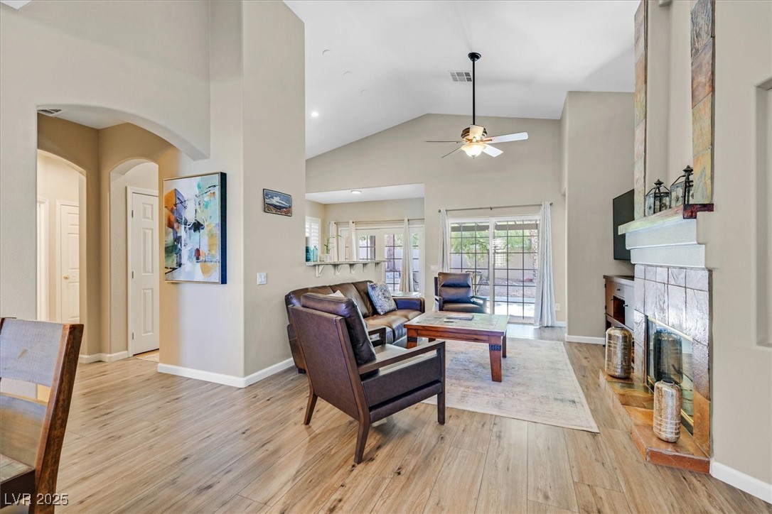 301 Treehouse Court Henderson, NV 89012 - Photo 10 of 48