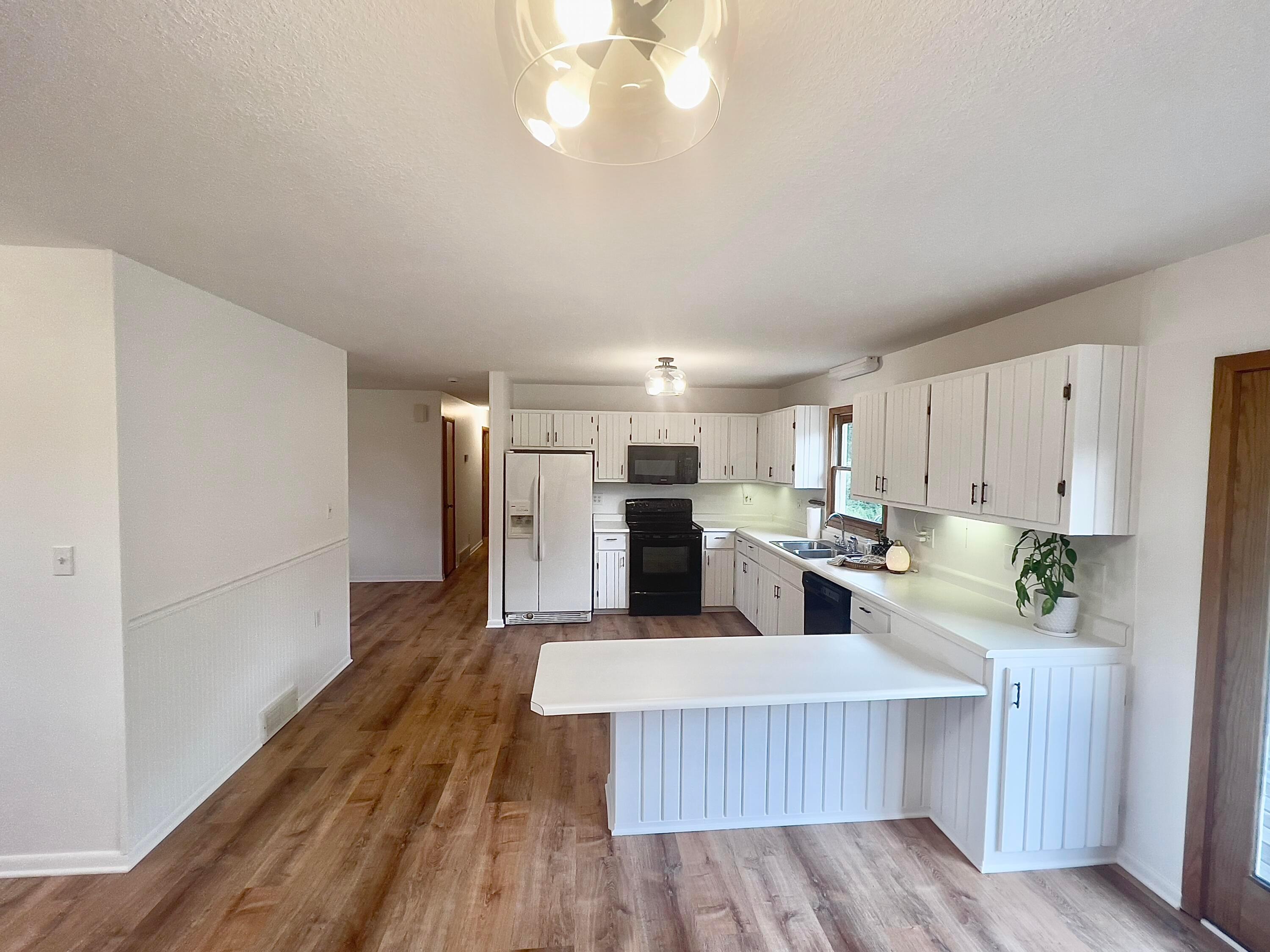 11880 Wilkins Run Road Northeast Newark, OH 43055 - Photo 6 of 16 11880#40