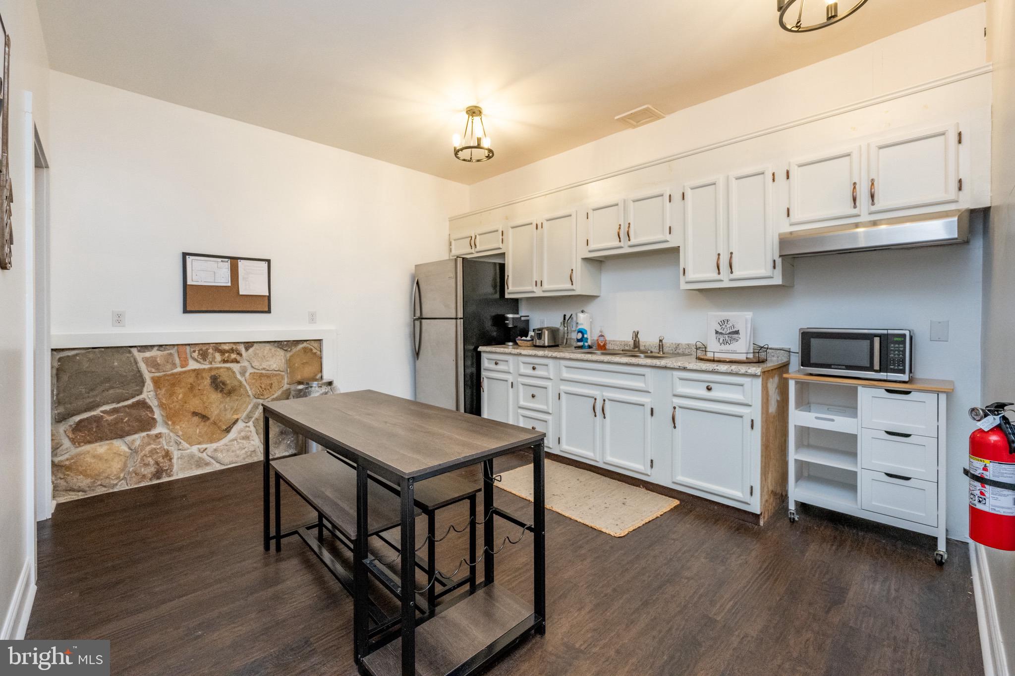 114 Close Road McHenry, MD 21541 - Photo 35 of 46 Gallery Image 35