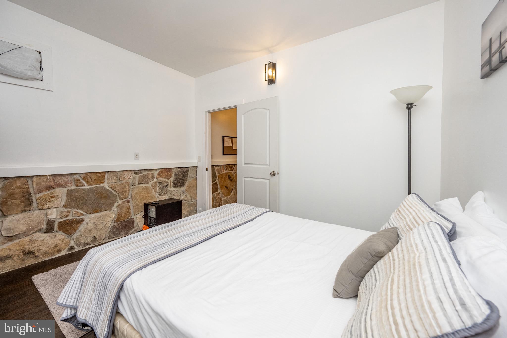 114 Close Road McHenry, MD 21541 - Photo 40 of 46 Gallery Image 40