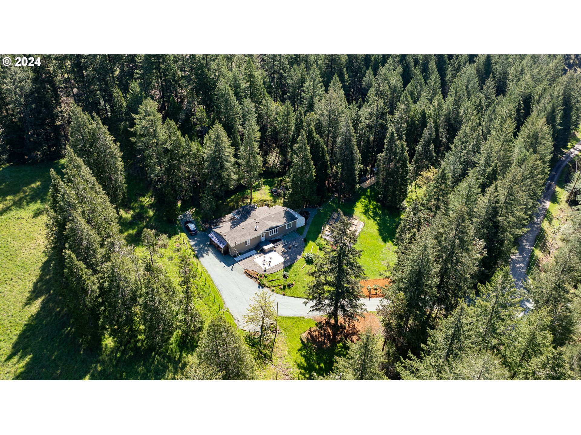 1689 Hidden Homestead Road Myrtle Creek, OR 97457 - Photo 1 of 48 Gallery Image 1