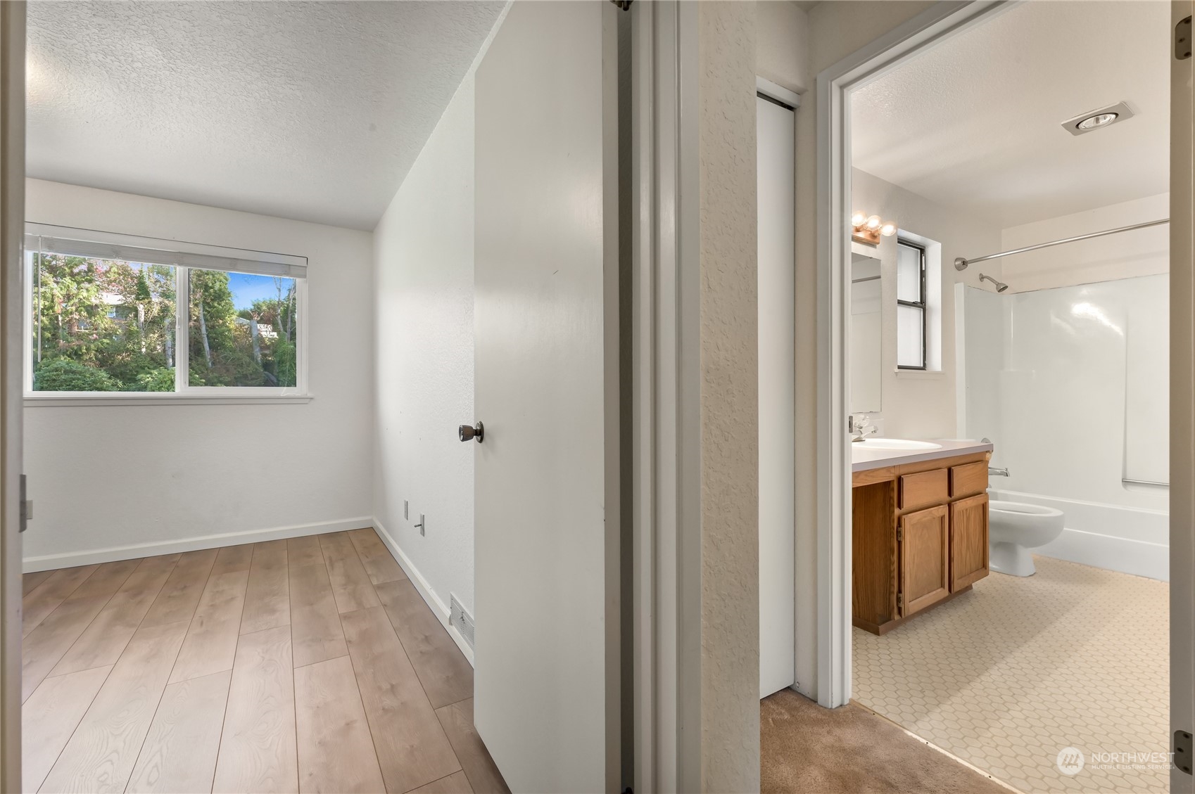 3500 Ridgemont Way, Unit 2 Bellingham, WA 98229 - Photo 23 of 37 Gallery Image 23