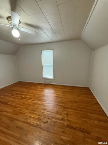 $75,000 | 404 West Pierce Street, Macomb, IL 61455