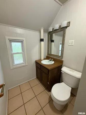 $70,000 | 404 West Pierce Street, Macomb, IL 61455
