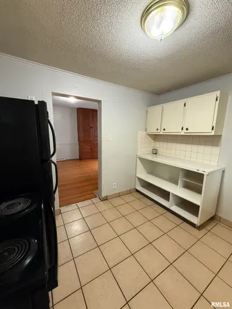 $70,000 | 404 West Pierce Street, Macomb, IL 61455