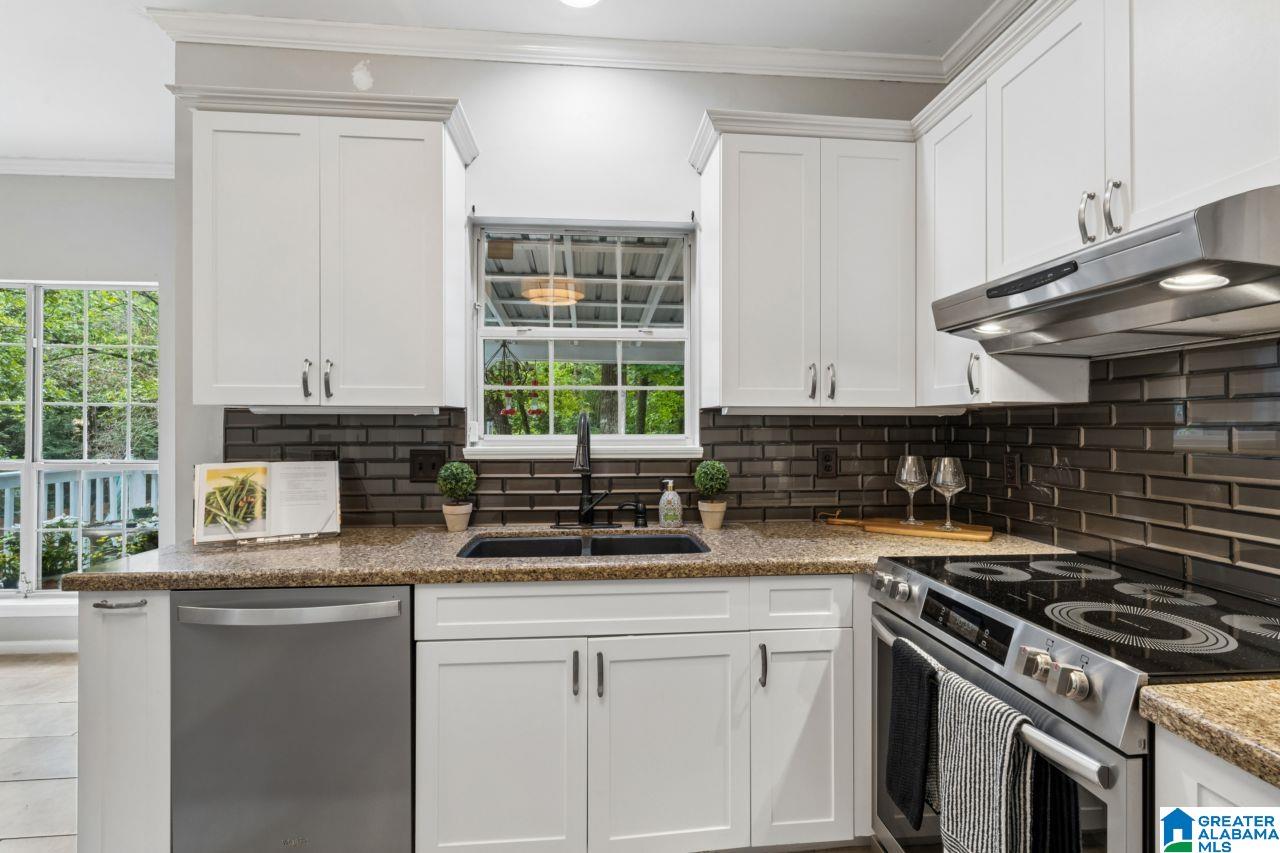 184 Grande View Lane Alabaster, AL 35114 - Photo 8 of 56