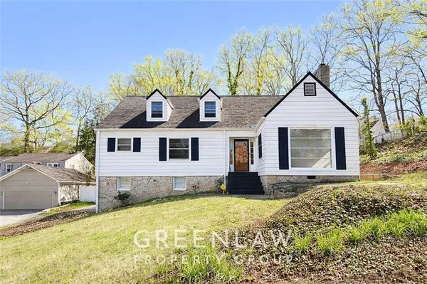 $2,145 | 1944 Lyle Avenue, College Park, GA 30337