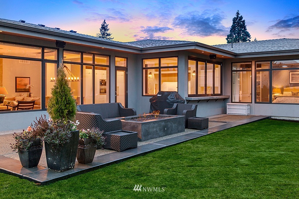 1028 Belfair Road Bellevue, WA 98004 - Photo 25 of 25 Gallery Image 25
