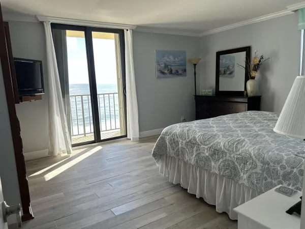 $5,800 | 100 Ocean Trail Way, Unit 801, Jupiter, FL 33477