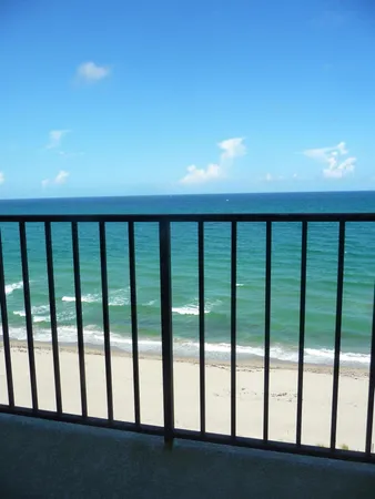 $5,800 | 100 Ocean Trail Way, Unit 801, Jupiter, FL 33477