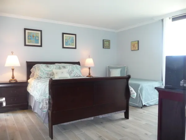 $5,800 | 100 Ocean Trail Way, Unit 801, Jupiter, FL 33477