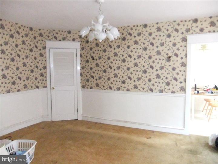 21 Wayne Avenue Springfield, PA 19064 - Photo 5 of 14