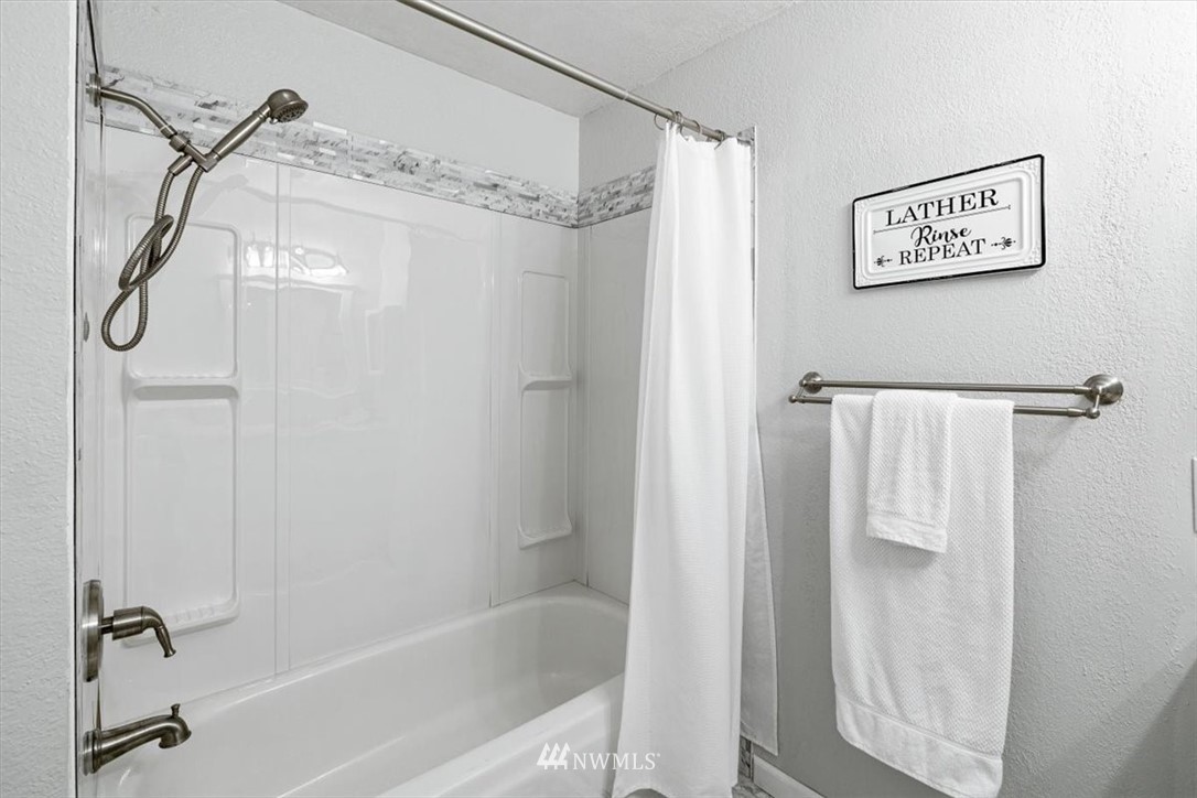 18133 20th Drive Southeast Bothell, WA 98012 - Photo 28 of 40