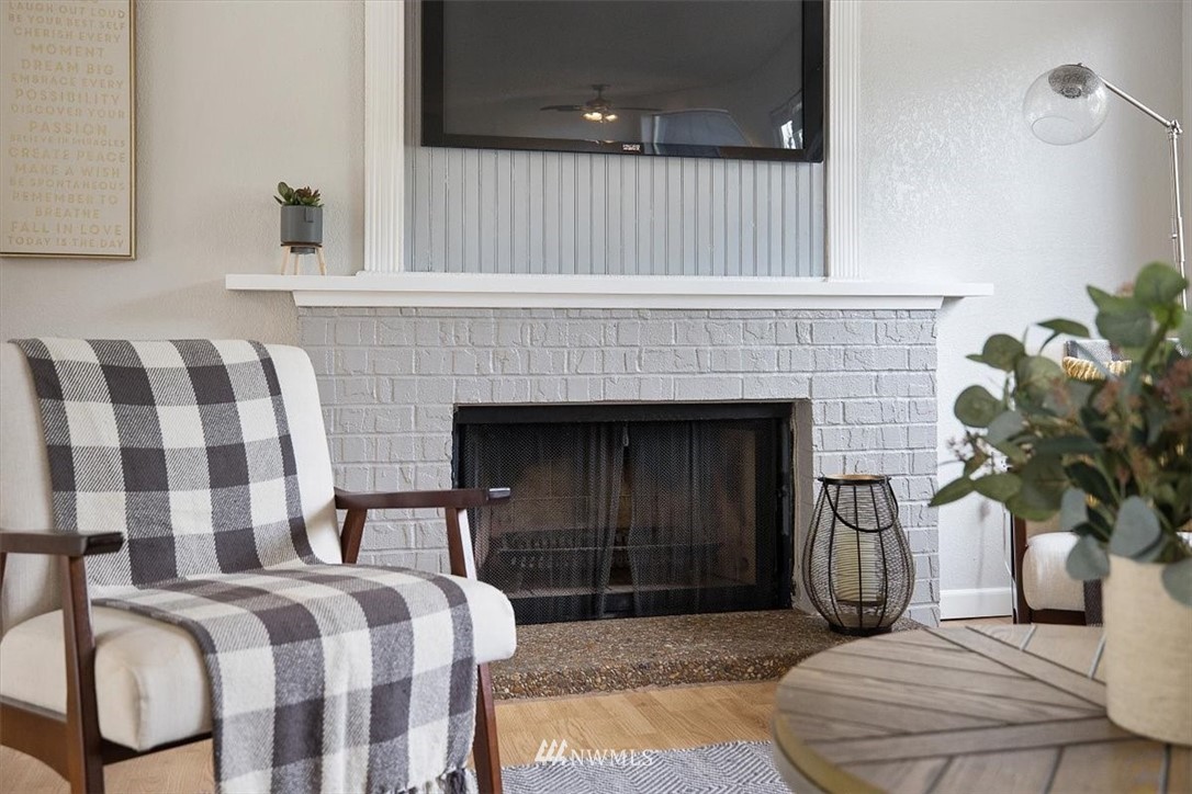 18133 20th Drive Southeast Bothell, WA 98012 - Photo 6 of 40