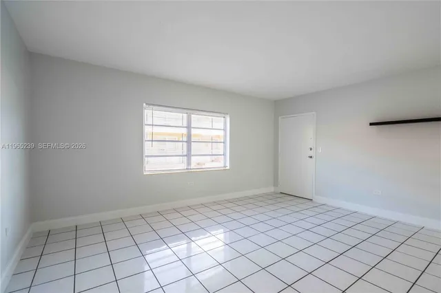 $1,900 | 439 Northeast 82nd Street, Unit 2, Miami, FL 33138