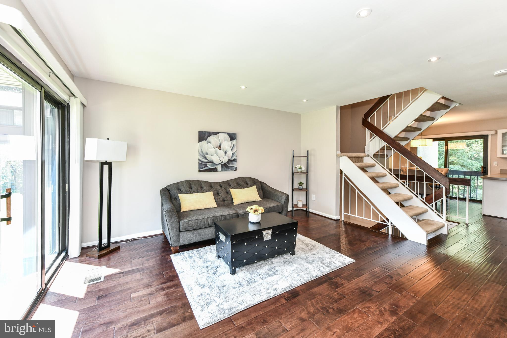 2222 Cartwright Place Reston, VA 20191 - Photo 3 of 44 Gallery Image 3