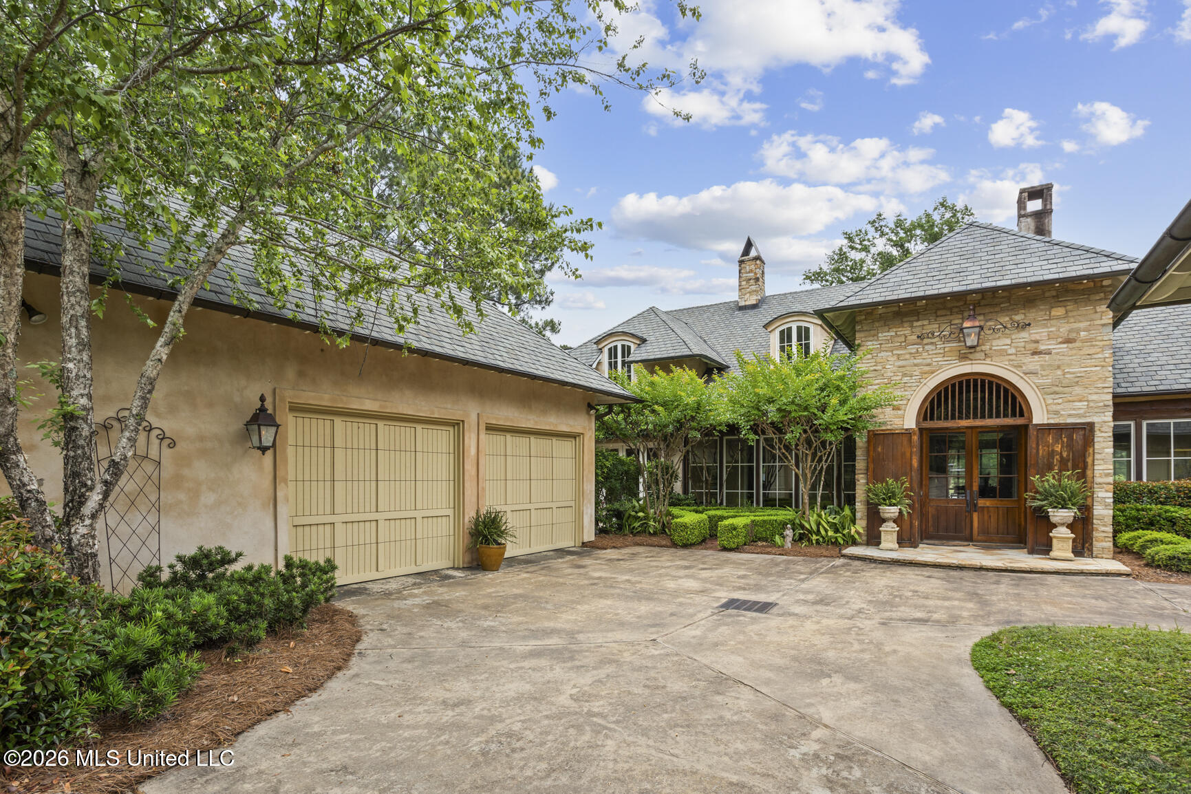 27 Provence Boulevard Madison, MS 39110 - Photo 4 of 72 27 Provence_jhookphotos-4