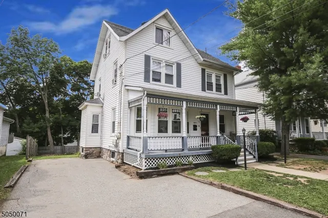 $3,000 | 15 Washburn Place, Caldwell, NJ 07006