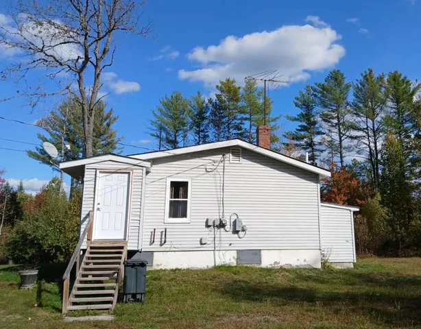 $129,900 | 435 East Ridge Road, Greenbush, ME 04418