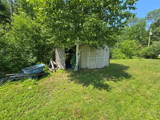 $129,900 | 435 East Ridge Road, Greenbush, ME 04418