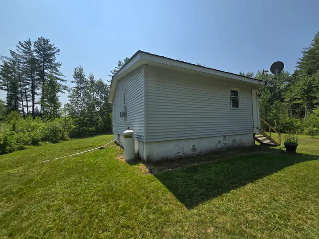 $129,900 | 435 East Ridge Road, Greenbush, ME 04418