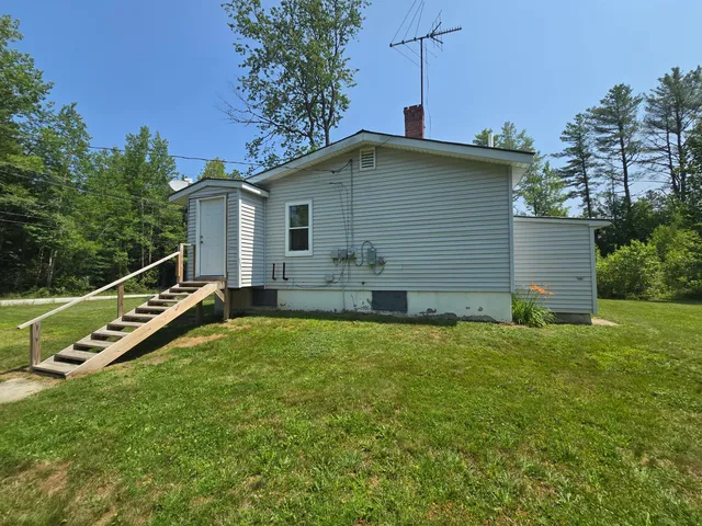 $129,900 | 435 East Ridge Road, Greenbush, ME 04418