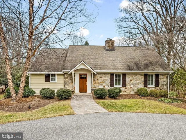 $1,295,000 | 6507 Darnall Road, Towson, MD 21204