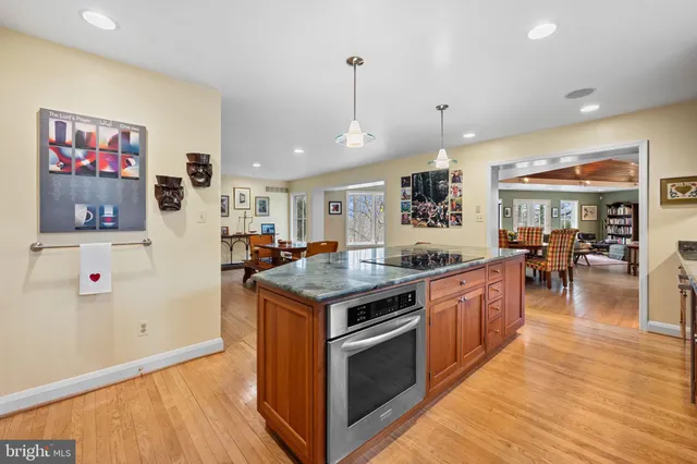 $1,295,000 | 6507 Darnall Road, Towson, MD 21204