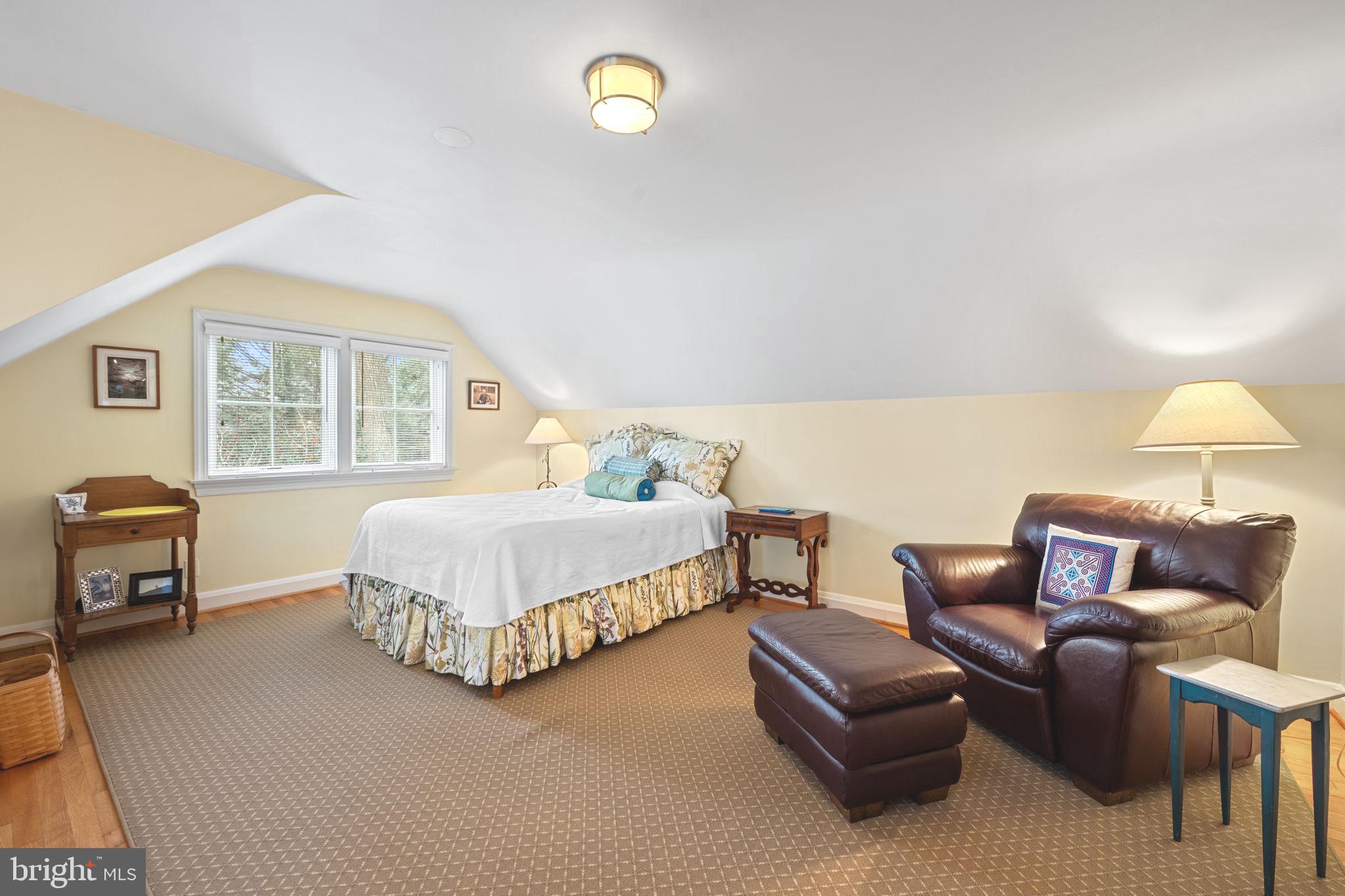 6507 Darnall Road Towson, MD 21204 - Photo 31 of 57 Spacious upstairs Bedroom 2