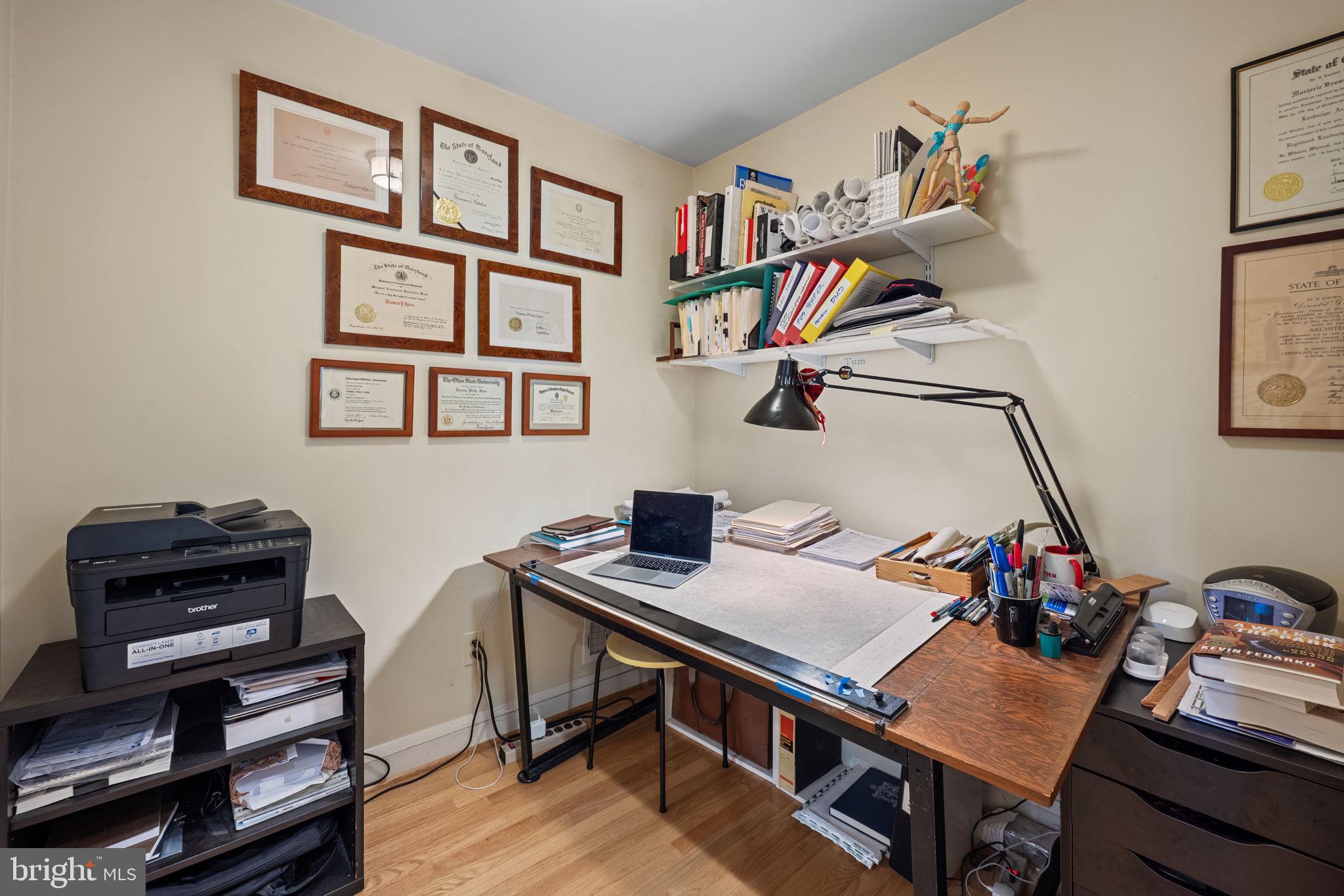 6507 Darnall Road Towson, MD 21204 - Photo 48 of 57 First level private home office